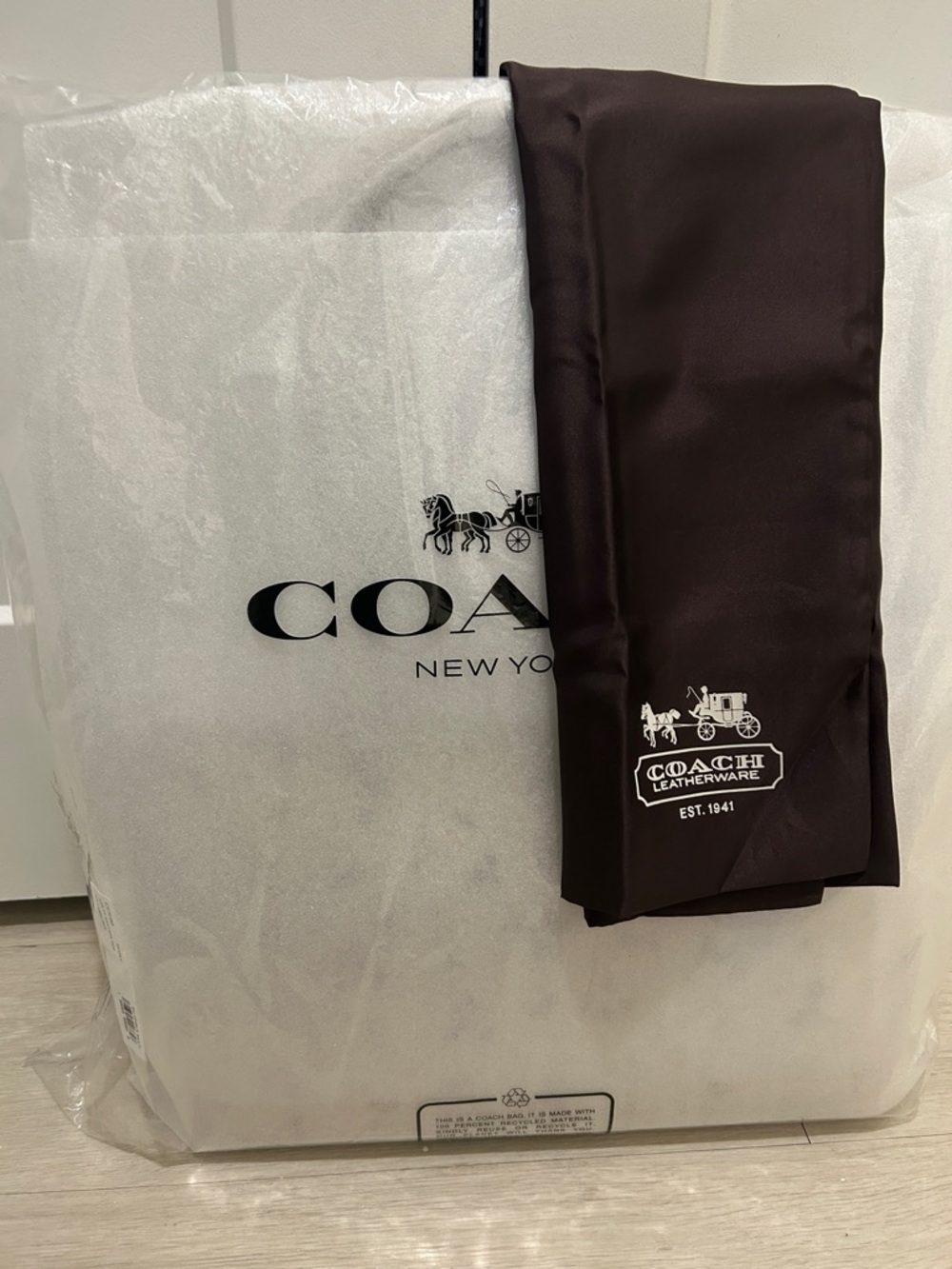 Coach (NWT) Station Tote with Star Print - Picture 16 of 16
